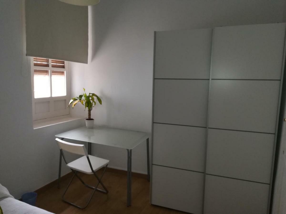 Nice Apartment In The Center Of Grenada Zewnętrze zdjęcie